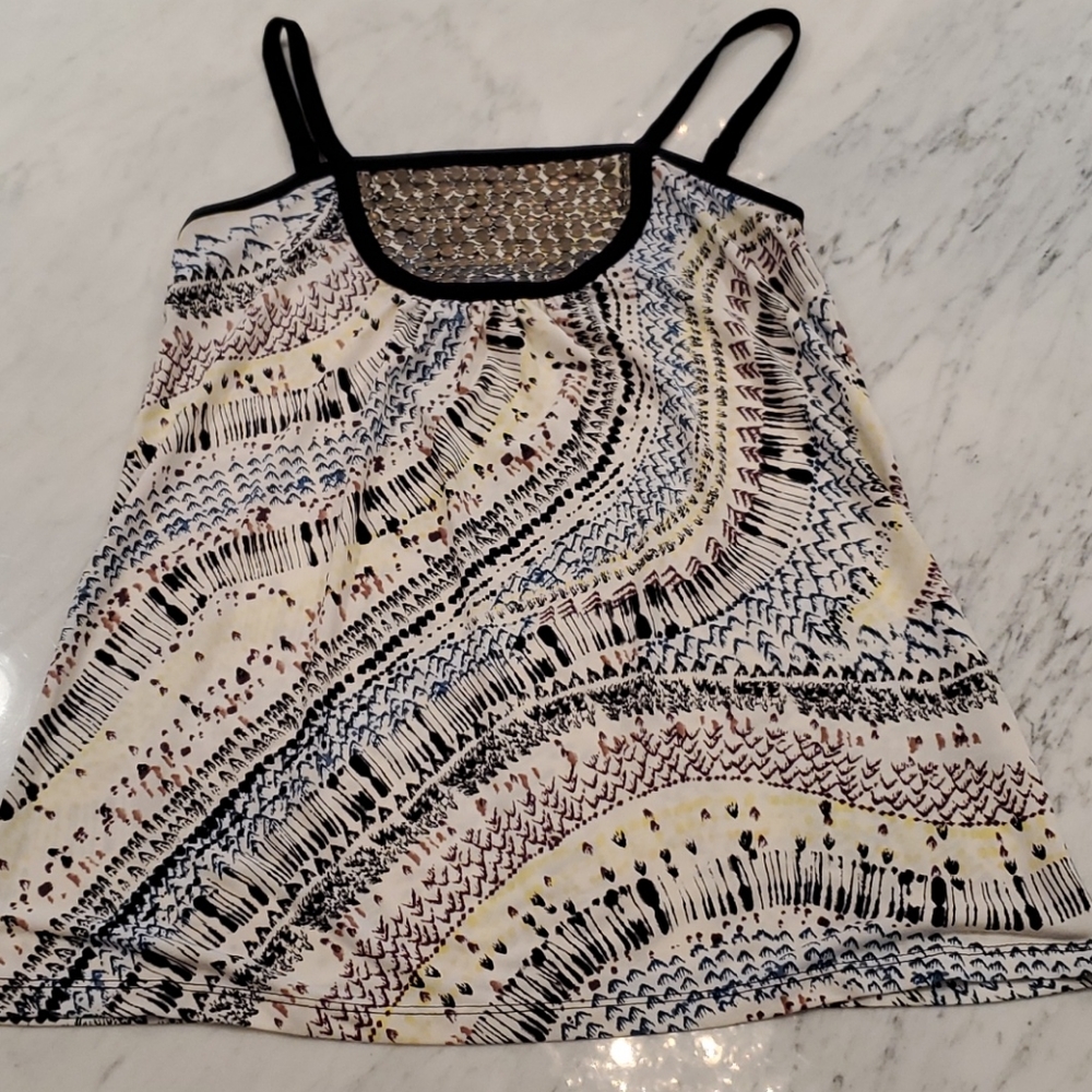 Tribal-esque tank